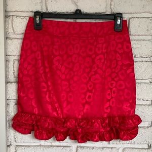 Classic red leopard print mini skirt with frill bottom